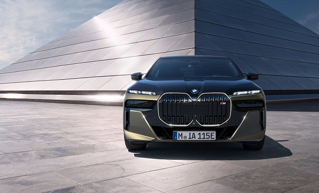 BMW iX 40 xDrive Sport